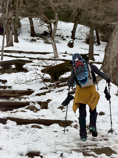 池田町の池田山へ登山スタート